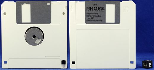 More HD DOS Formatted 1.44Mb 3,5 white