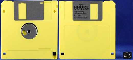 More HD DOS Formatted 1.44Mb 3,5 yellow