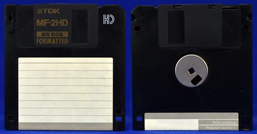 TDK MF-2HD MS-DOS formatted (black) 5