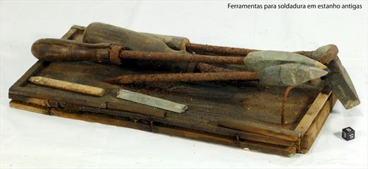 Ferramentas para soldadura em estanho antigas