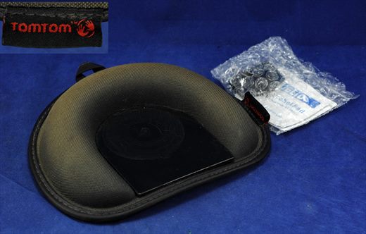 TomTom Beanbag Dashboard Mount EAN 0636926023719