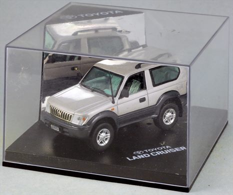 Toyota Land Cruiser 1996 cinza