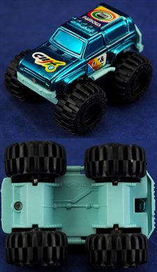 Pick-up 4x4 caixa fechada azul sem fabricante