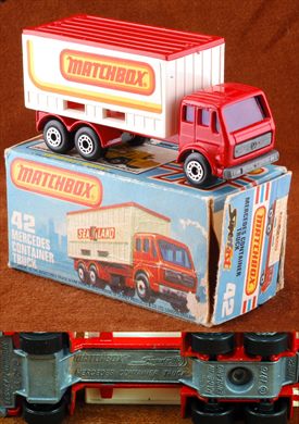 Mercedes Container Truck - n42 - Inglaterra